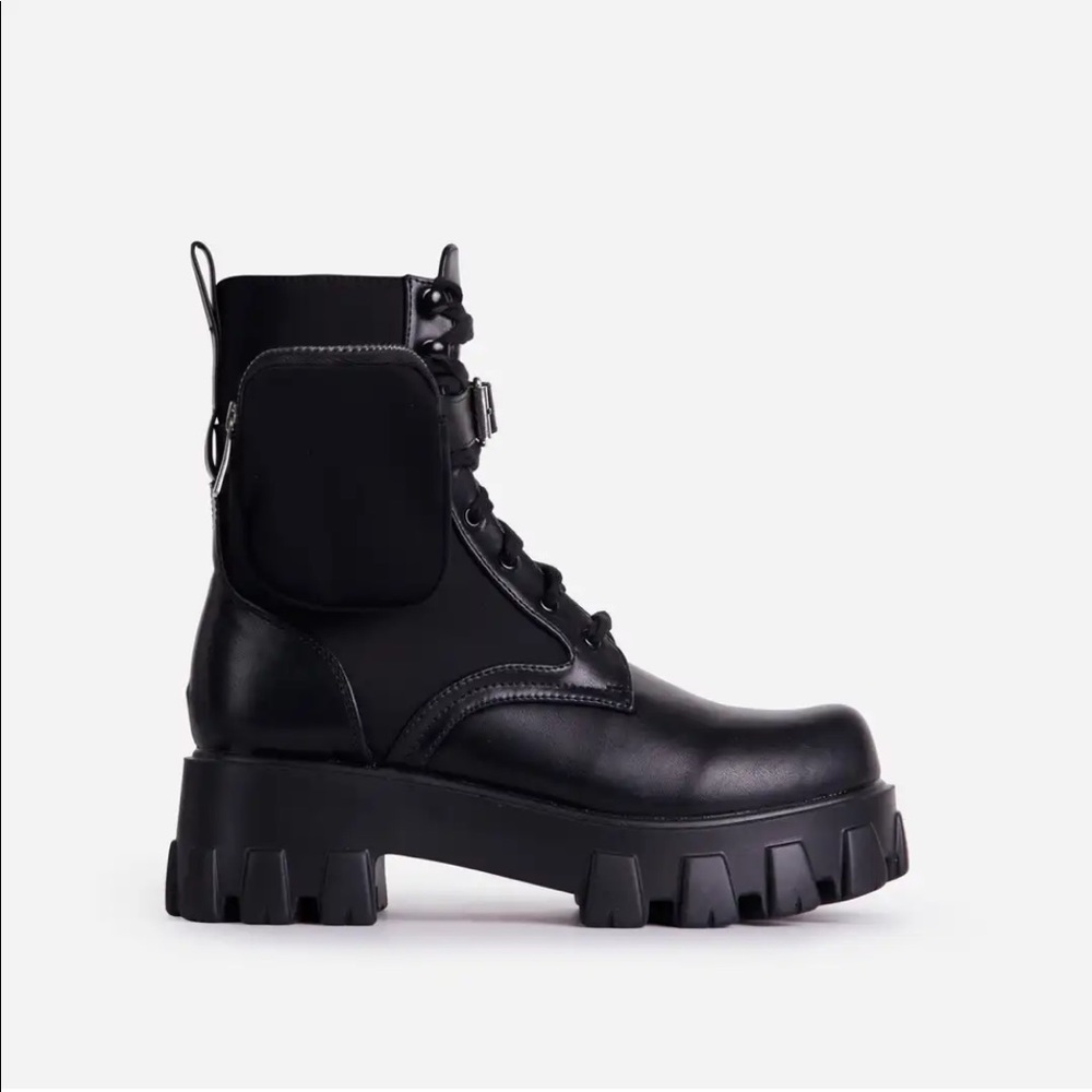 SOLD! EGO Chunky pouch combat boots